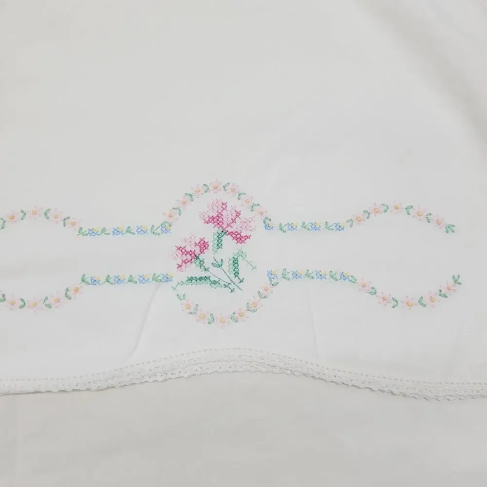 Vtg Hand Embroidered Pink Flower Floral Border Cotton Pillowcase Single Standard